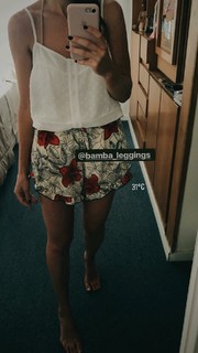 Camila Salazar feet photo 4