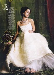 Camila Sodi feet photo thumbnail