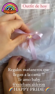 Camila Sodi feet photo thumbnail