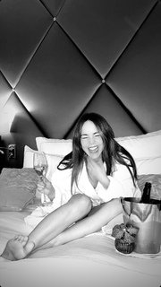 Camila Sodi feet photo thumbnail