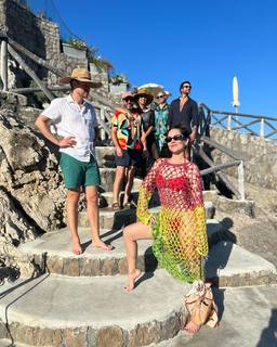 Camila Sodi feet photo thumbnail