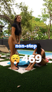 Camilla Araújo feet photo thumbnail