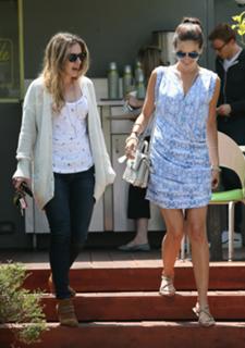 Camilla Belle feet photo thumbnail