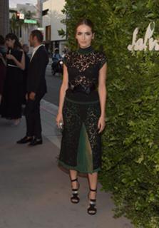 Camilla Belle feet photo thumbnail