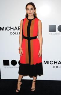Camilla Belle feet photo thumbnail