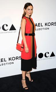 Camilla Belle feet photo thumbnail
