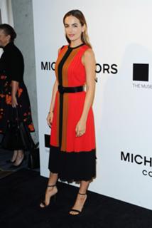 Camilla Belle feet photo thumbnail