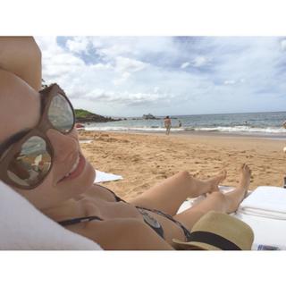 Camilla Belle feet photo thumbnail