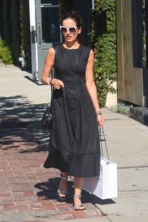 Camilla Belle feet photo thumbnail
