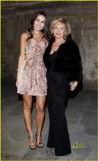 Camilla Belle feet photo thumbnail