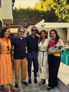 Camilla Belle feet photo thumbnail