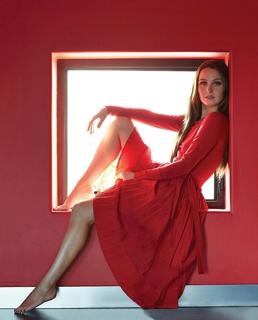 Camilla Luddington feet photo thumbnail