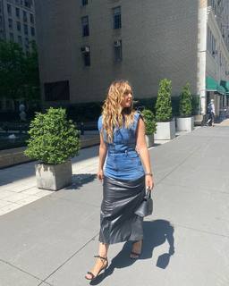 Camilla Luddington feet photo thumbnail