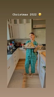 Camilla Luddington feet photo thumbnail