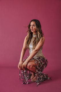 Camilla Luddington feet photo 7