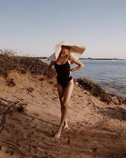 Camilla Mangiapelo feet photo 17