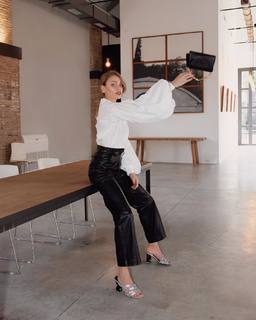 Camilla Mangiapelo feet photo 9