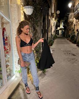 Camilla Mangiapelo feet photo 17