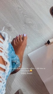 Camilla Mangiapelo feet photo 15