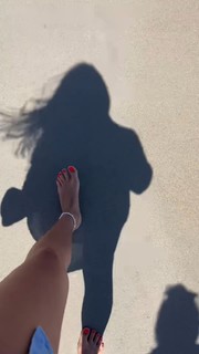Camilla Mangiapelo feet photo 2