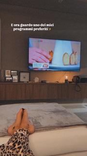 Camilla Mangiapelo feet photo 17