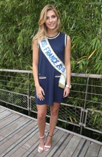 Camille Cerf feet photo thumbnail