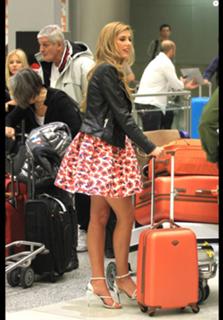 Camille Cerf feet photo thumbnail