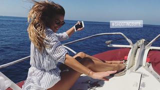 Camille Cerf feet photo thumbnail