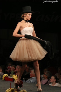 Camille Cerf feet photo thumbnail