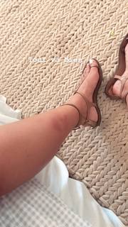 Camille Cerf feet photo thumbnail