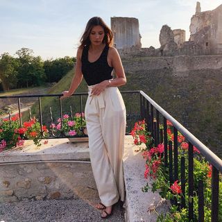 Camille Cerf feet photo thumbnail