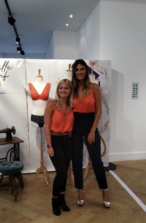 Camille Cerf feet photo thumbnail