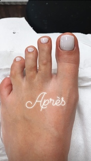 Camille Cerf feet photo thumbnail