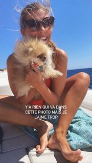 Camille Cerf feet photo thumbnail