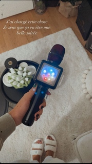 Camille Cerf feet photo thumbnail