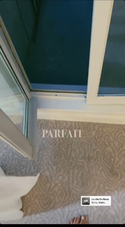 Camille Cerf feet photo thumbnail