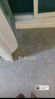 Camille Cerf feet photo thumbnail