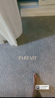 Camille Cerf feet photo thumbnail