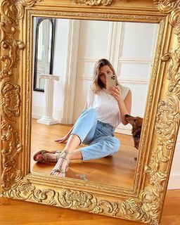 Camille Cerf feet photo thumbnail