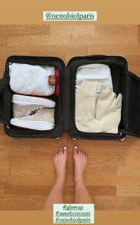 Camille Cerf feet photo thumbnail