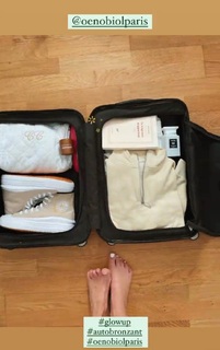 Camille Cerf feet photo thumbnail