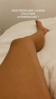 Camille Cerf feet photo thumbnail