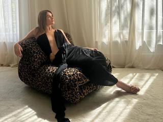 Camille Charriére feet photo 4