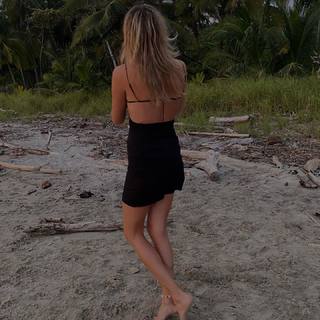 Camille Charriére feet photo 3