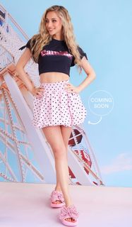 Camille Dhont feet photo 15