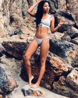 Camille Hyde feet photo 17