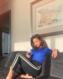 Camille Hyde feet photo 11