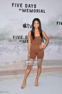 Camille Hyde feet photo 11