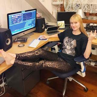 Camille Kitt feet photo 11