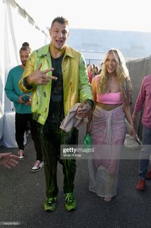 Camille Kostek feet photo thumbnail